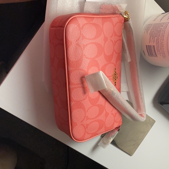 SOLD NWT Coach Nolita 19 in Signature Canvas pink lemonade bag and keyring - Picture 6 of 11